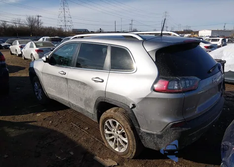 2019 Jeep Cherokee Latitude 4X4 z USA, uszkodzony, nr VIN 1C4PJMCB4KD367298
